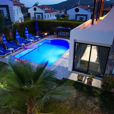Lorenzo- 4 Bedroom Holiday Villa In Hisaronu Fethiye Eksteriør billede