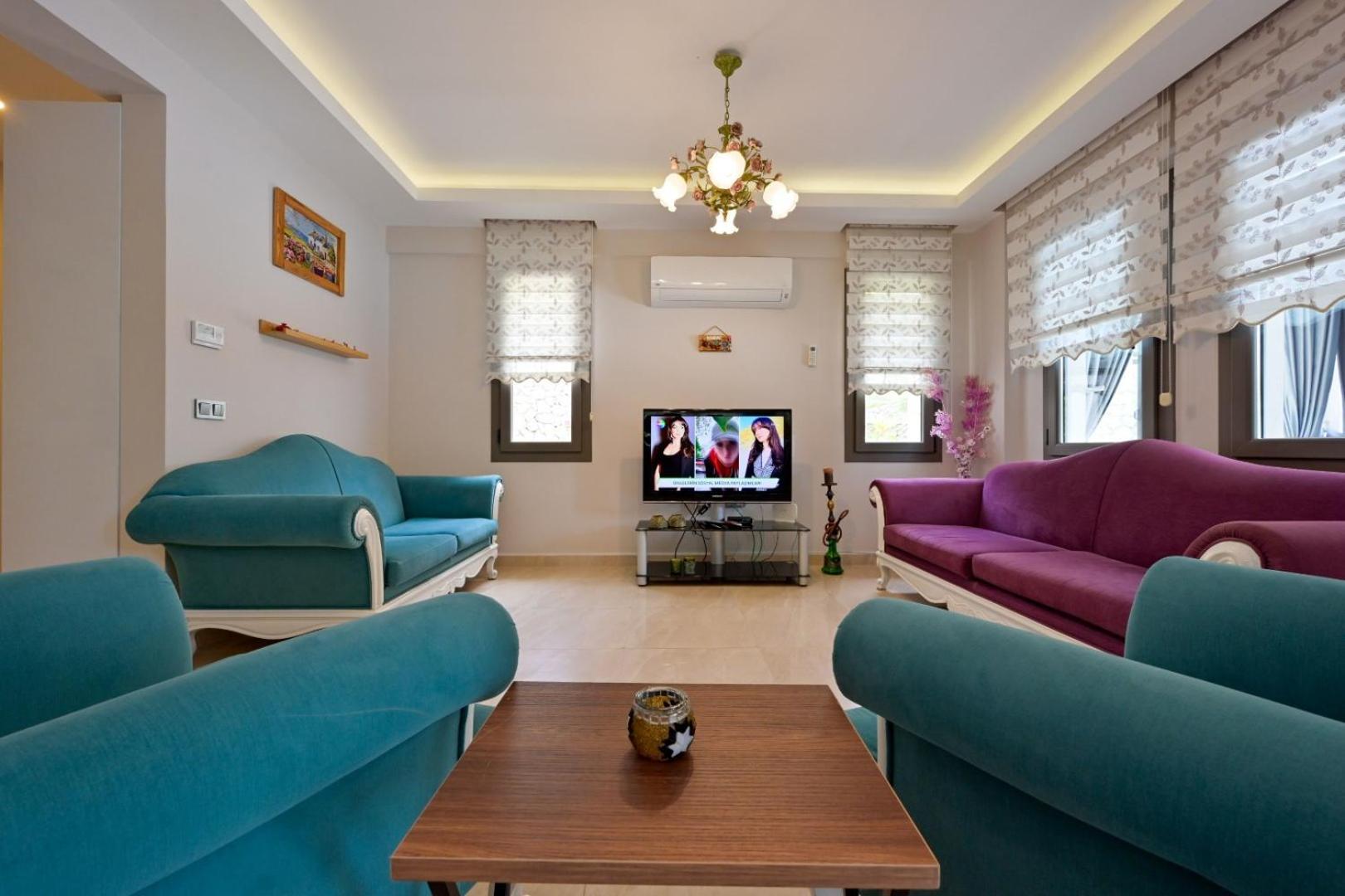 Lorenzo- 4 Bedroom Holiday Villa In Hisaronu Fethiye Eksteriør billede